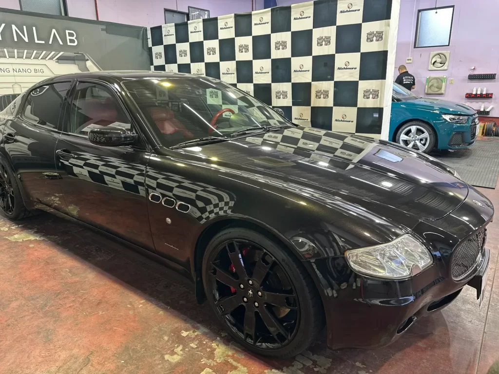 マセラティ「ロードスター」ファインラボ セラミックby ポールダルトン コーティング施工事例