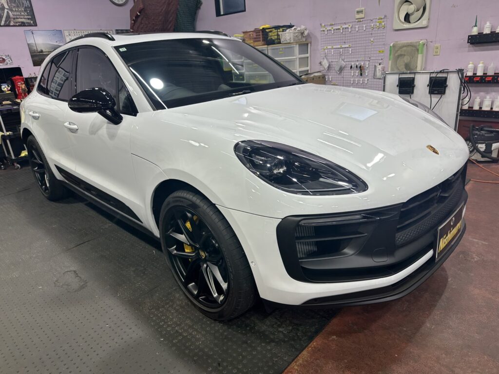 ポルシェ「マカン」ファインラボ セラミックウルトラ コーティング施工事例