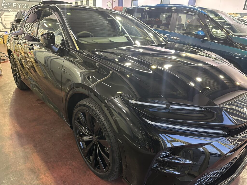 トヨタ「クラウンスポーツ」ファインラボ セラミックウルトラ コーティング施工事例