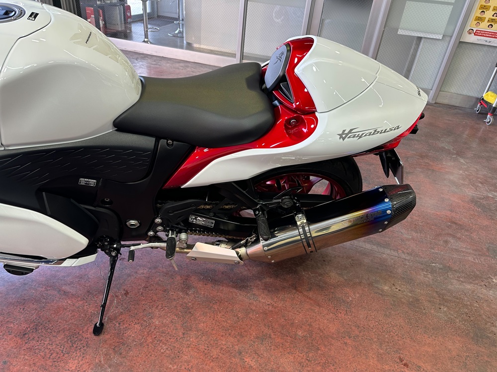 スズキ「隼」バイクコーティング施工事例