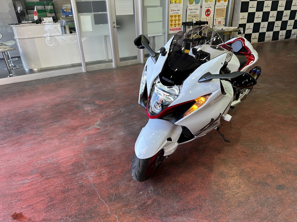 スズキ「隼」バイクコーティング施工事例